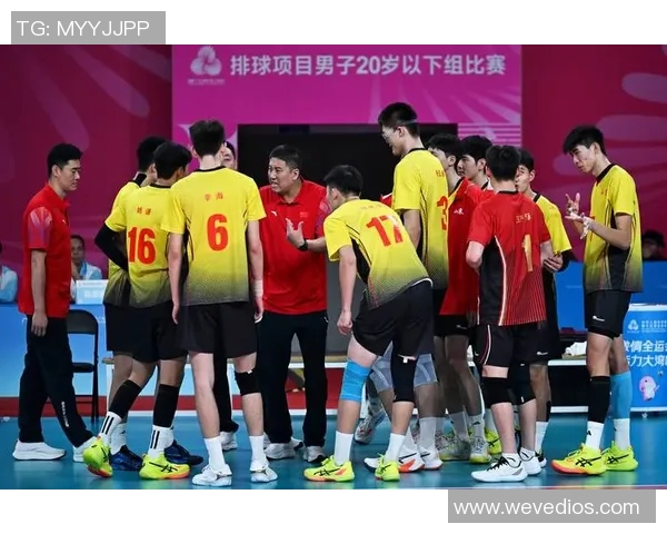 北京排球队战术解析：如何在比赛中提升团队协作与攻防效率